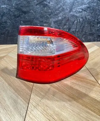 Mercedes-Benz E W211 Rear/tail lights a2118201564