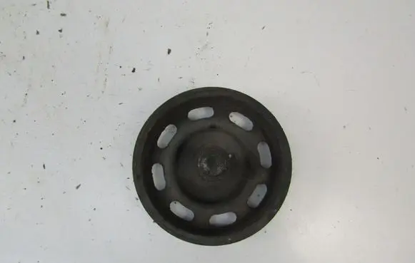 Volkswagen Golf IV Crankshaft pulley 