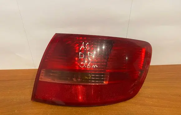 Audi A6 S6 C6 4F Rear/tail lights 89036920