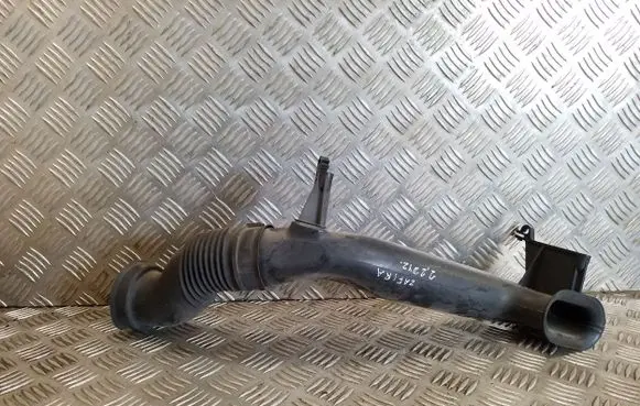 Opel Zafira A Air intake duct part 9202936