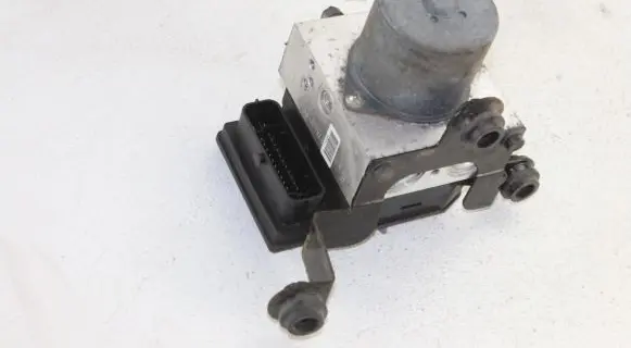 Volkswagen Tiguan ABS Pump 5N0614109BJ