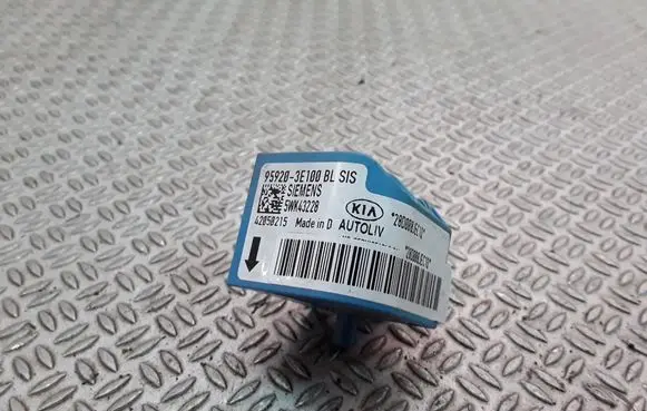 KIA Sorento Airbag deployment crash/impact sensor 959203E100