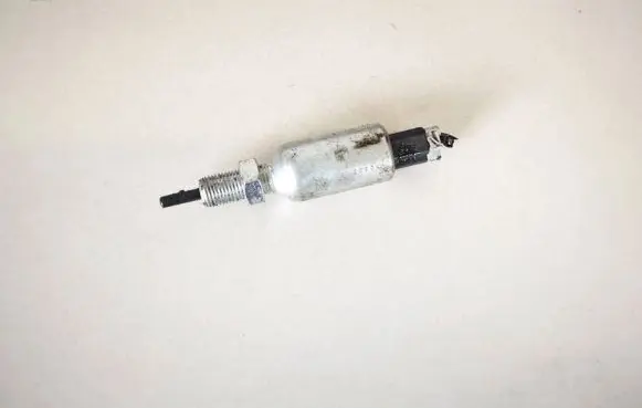 Brake pedal sensor switch