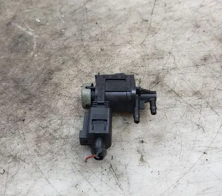 Audi Q7 4L Turbo solenoid valve 1K0906283A