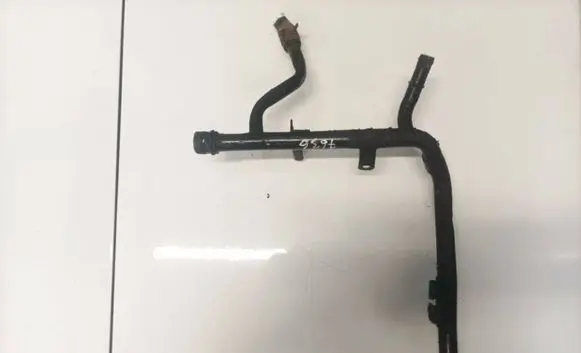 Volkswagen Golf IV Engine coolant pipe/hose