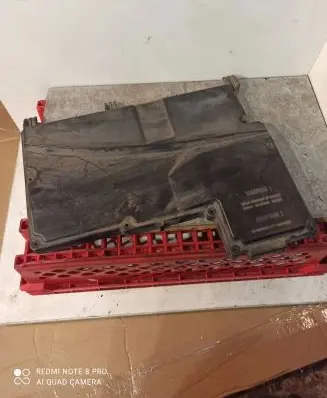 Fuse box cover