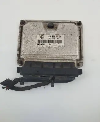 Volkswagen II LT Engine control unit/module 074906018BK 0281011385 1039S06998