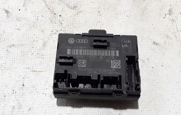 Audi A1 Door control unit/module 8X0959792F
