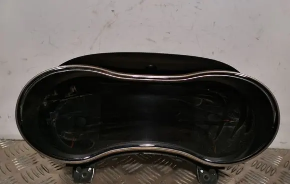 Jeep Grand Cherokee Speedometer (instrument cluster) P05091682AL