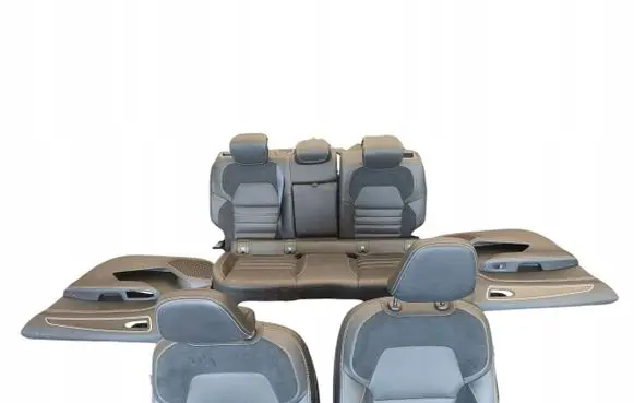 Renault Arkana Seat set 