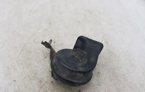 BMW 3 E46 Horn signal E970388