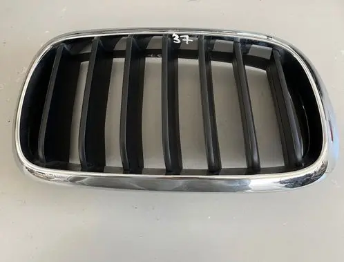 BMW X5 F15 Front bumper upper radiator grill 7316076 7316058 7316054