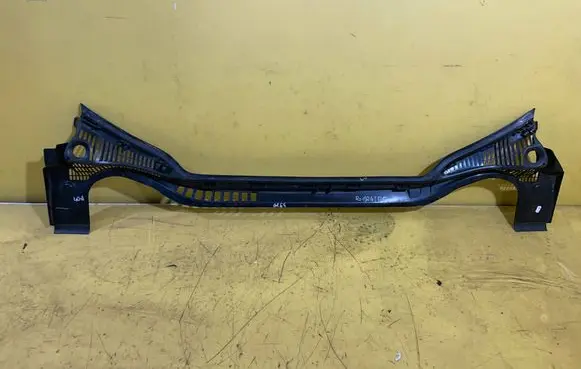 Peugeot 508 RXH Wiper trim 96865327