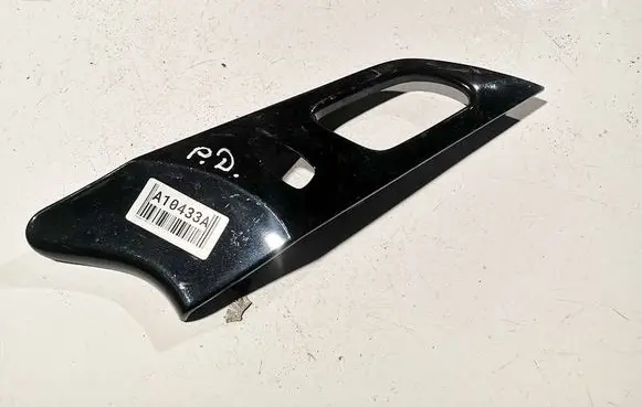 Peugeot 407 Other front door trim element 9643531277