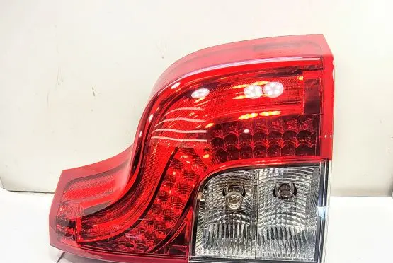Volvo XC90 Rear/tail lights 2SK011065041 31335507 3133550
