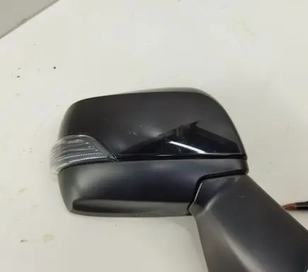 Subaru XV Front door electric wing mirror