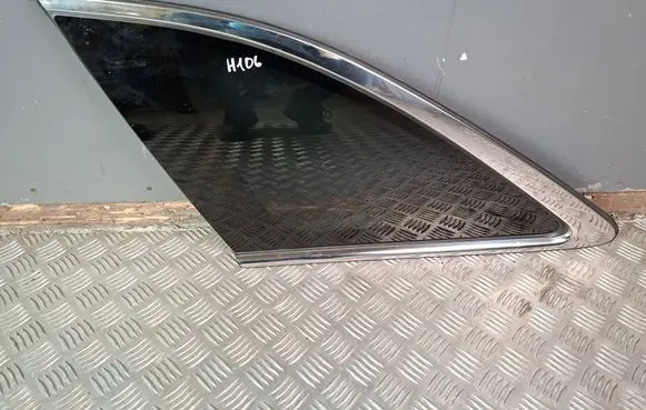 KIA Sorento Rear side window 43R000399