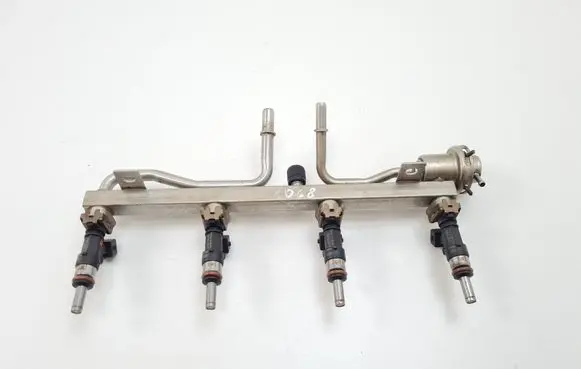 Opel Zafira C Fuel injectors set 0280158108