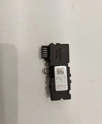 Volkswagen PASSAT B6 Steering angle sensor 3C0959654