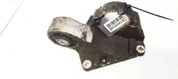 Engine mount bracket