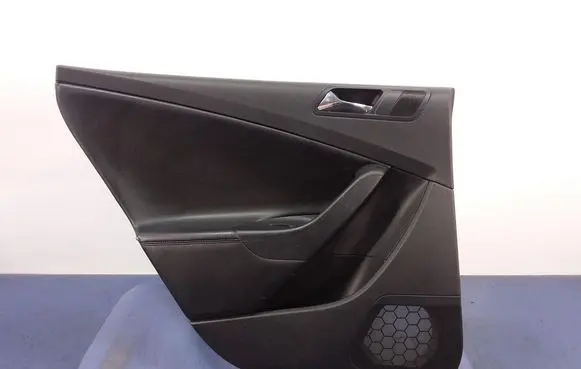 Volkswagen PASSAT B6 Door card panel trim set