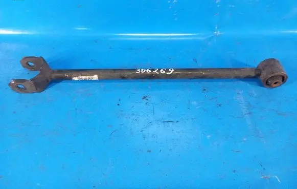 Toyota Camry Rear control arm 4878007010