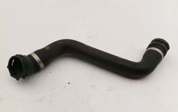 BMW 5 F10 F11 Engine coolant pipe/hose 17127809821