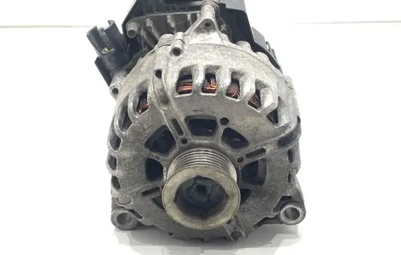 Peugeot 508 Generator/alternator 9815683280