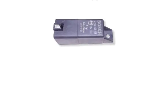 Skoda Yeti (5L) Glow plug pre-heat relay 038907281D 20120227