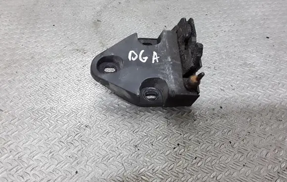 Loading door lock