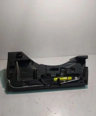 Volkswagen PASSAT B6 Tool set 3C5012115D