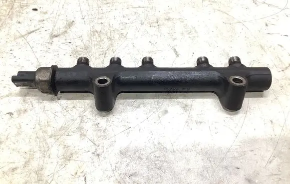 Peugeot 508 Fuel distributor K336PT