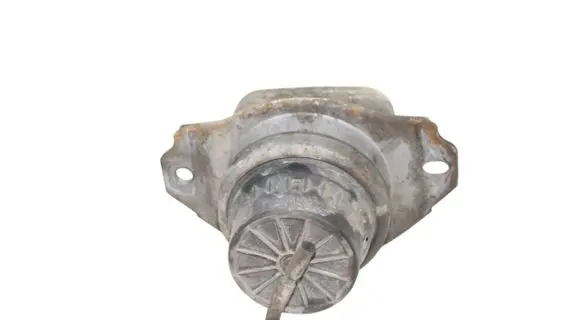 Land Rover Range Rover Sport L320 Engine mount bracket AH226A003BA