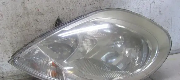 Renault Trafic II (X83) Headlight/headlamp 8200701354
