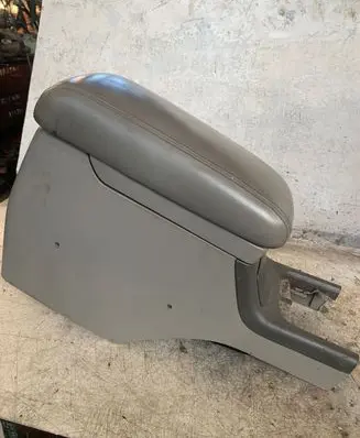 Lexus ES 250 - 300 - 330 Armrest