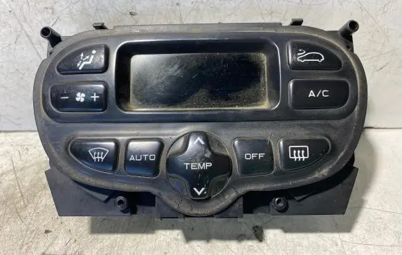 Citroen Xsara Picasso Climate control unit 96514030XT F011500007 D547701