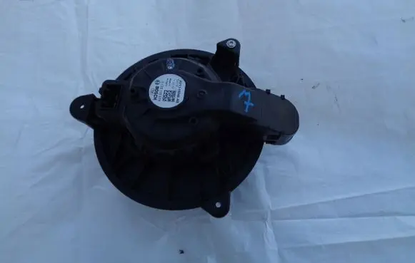 Ford B-MAX Heater fan/blower AV1119846AB