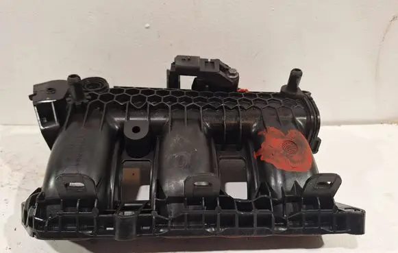 Peugeot 208 Intake manifold 9802101480