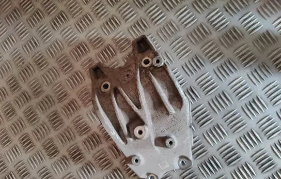Mercedes-Benz B W246 W242 Driveshaft support bearing bracket A6512200131