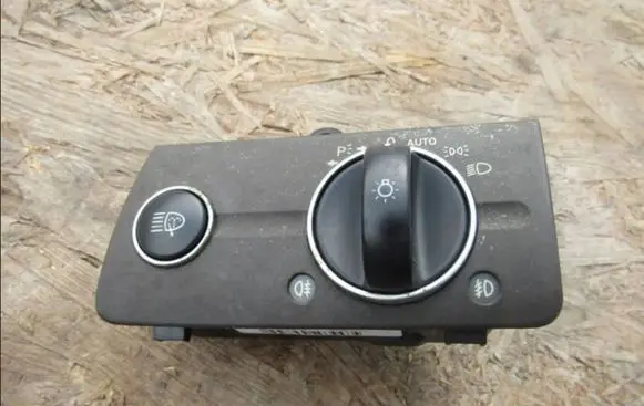 Mercedes-Benz E W211 Light switch A2115450404