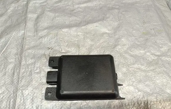 Suzuki Vitara (LY) Blind spot module 3F500-86R02