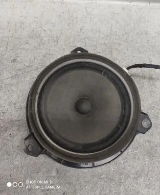Toyota Auris 150 Front door speaker
