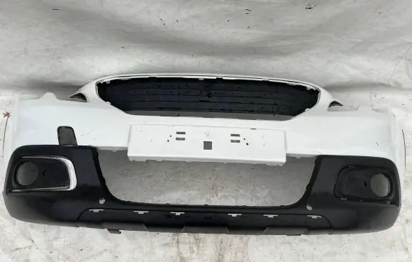 Peugeot 2008 I Front bumper 9814116177