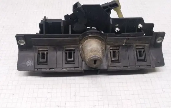 Audi A3 S3 8L Tailgate exterior lock 8D9827565H 4B0827565H