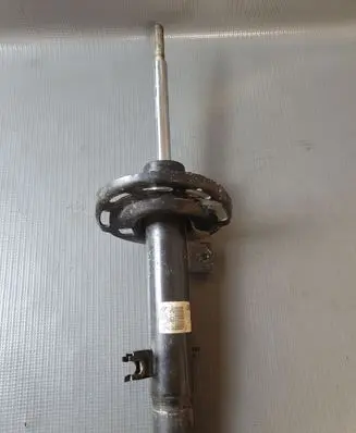 Peugeot 208 Front shock absorber/damper 9804831280