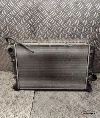 Toyota Avensis Verso Coolant radiator