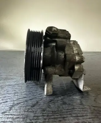 Mercedes-Benz ML W164 Power steering pump 7691332151