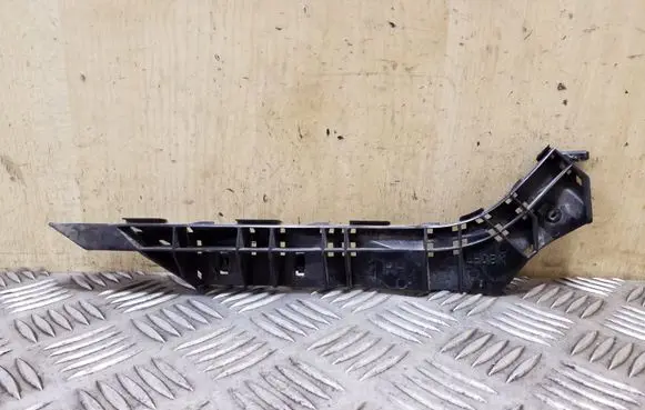 Subaru Outback Front bumper mounting bracket