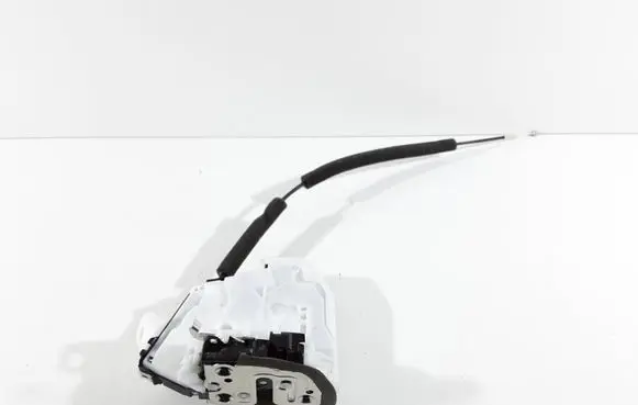 Nissan Juke II F16 Rear door lock 825016PA1C