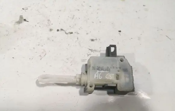 Audi A6 S6 C5 4B Tailgate boot lock/latch motor 4B5962115B